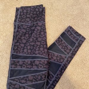 TYC Black Leopard Premium Mesh Legging, size S